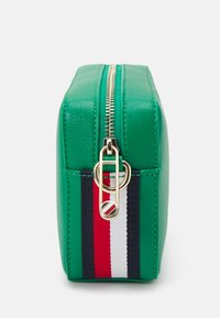 Tommy Hilfiger ESSENTIAL CAMERA BAG  - Borsa a tracolla - olympic green