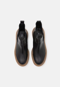 Kennel + Schmenger Bottines à plateau - black