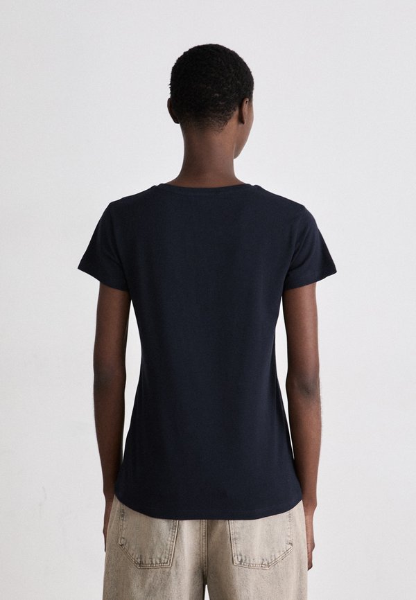 ROWEN - Print T-shirt3