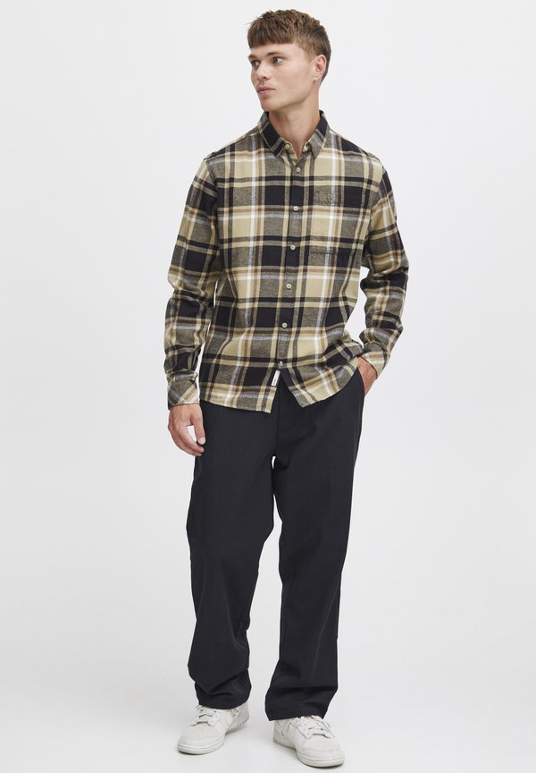 SDCraig - Shirt - tree house2