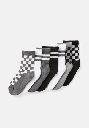 MOVED FROM 7 PACK - Socks - white/black/grey