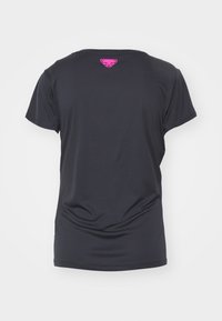 Dynafit TRAVERSE 2 TEE - Camiseta deportiva - black out