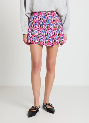 FIORI - Short - var ultrablack