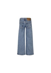 Jeans de pierna ancha en azul claro con un lavado desvaído, cinco bolsillos y un parche de cuero marrón en la cinturilla. Costuras en los bolsillos traseros.