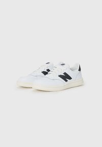 New Balance 500 - Tossud - white