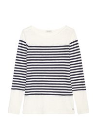 Unselected, multi  cloudless night  placed