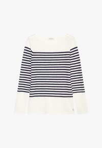 Selected, multi cloudless night placed