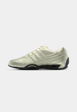 adidas Originals ADIRACER - Sneakers basse - alumina