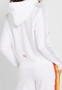 Puma Luvtröja - white