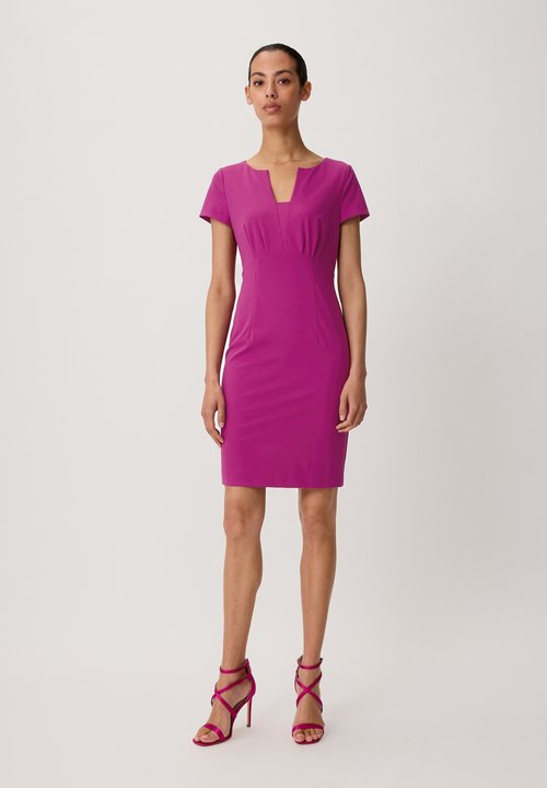 Comma Kleid Pink