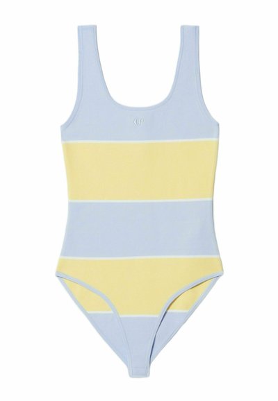 Costume intero in blu chiaro e con righe gialle. Presenta un scollo rotondo, spalline larghe e dettagli di cucitura minimi. Tessuto morbido.