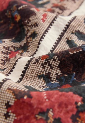 Next REGULAR FIT - TEXTURED BOXY - Bluse - red multi floral tapestry stripe