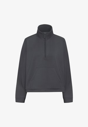 Pullover grigio scuro con colletto alto, chiusura a mezza zip e tasca frontale. Presenta maniche lunghe e una vestibilità ampia. Texture liscia.