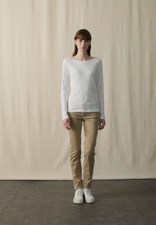 LONG SLEEVE BOAT NECK - Long sleeved top3