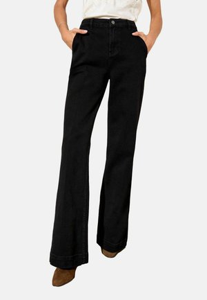 POCKET TAILORED - Flared Jeans - washed black