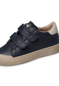 Tmavě modrá kožená bota s dvěma nastavitelnými suchými zipy, světlým béžovým akcentem na patě a texturovanou gumovou podrážkou.