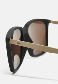 Armani Exchange Ochelari de soare - matte black