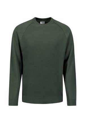 Groene geribbelde pullover met lange mouwen, ronde halslijn en raglan schoudernaden. Soepele textuur met een getailleerde silhouet.
