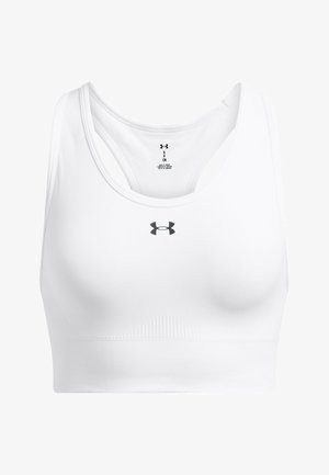 Weißer Sport-BH mit taillierter Passform, breiten Trägern und einem strukturierten Bund. Verfügt über ein kleines schwarzes Logo auf der Vorderseite. Glatte Stoffkonstruktion.