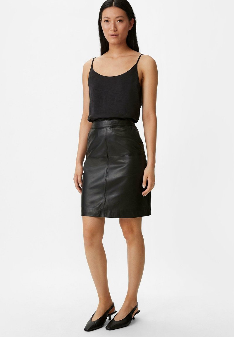 comma ECHTEM - Lederrock - schwarz