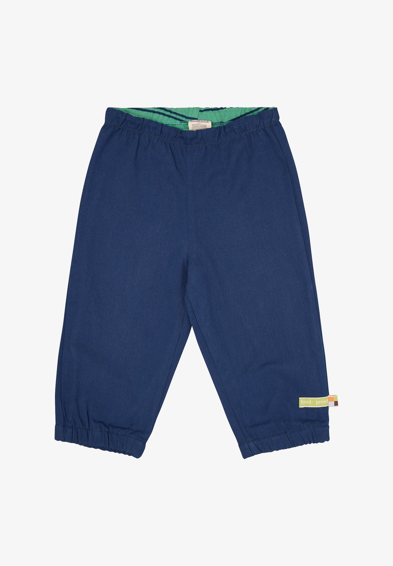 Navyblauwe broek van een zachte, gestructureerde stof. Voorzien van een elastische tailleband, geplooide manchetten en een klein label met kleurrijke branding.