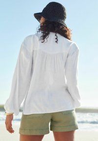 Next BUTTON FRONT  - Bluse - white