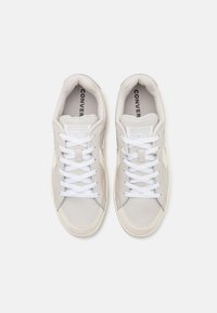 Converse UNISEX beżowy