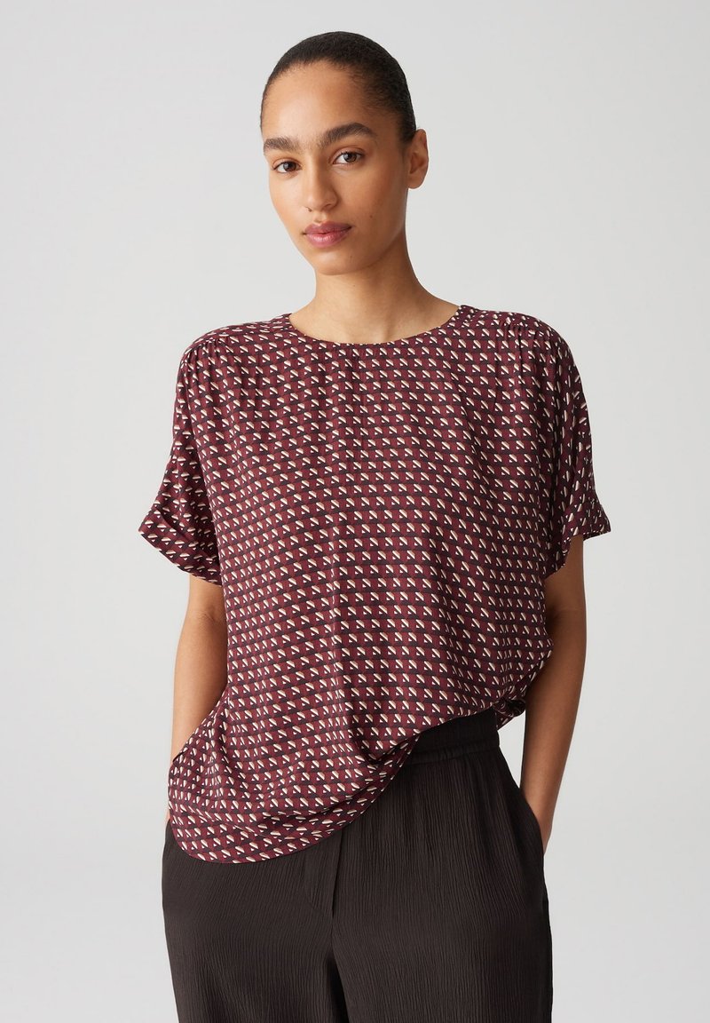 OPUS LOOSE FIT PRINT - Camicetta - cassis