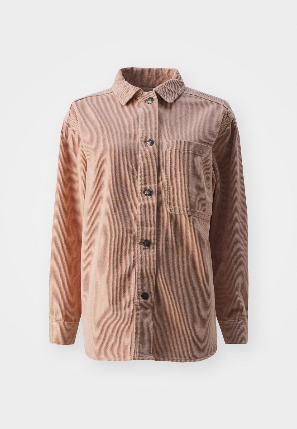 ONLMARTA SHACKET