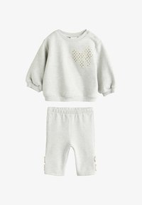 Ausgewählt, grey white taping