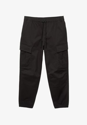 Sorte cargo bukser med elastisk talje og snøre. Har to store sidelommer og elastiske manchetter ved anklerne. Fremstillet af bomuldsmateriale.