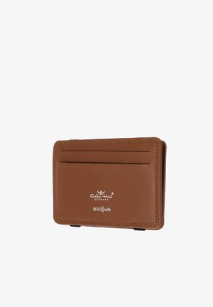 Portefeuille en cuir marron sécurisé RFID avec bords cousus, deux emplacements pour cartes et logo "Golden Head Germany" sur le devant.