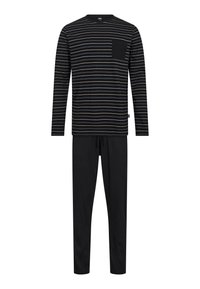 Stripet langærmet top i sort, grå og creme med en brystlomme, parret med ensfarvede sorte bukser. Blødt stof, afslappet pasform.