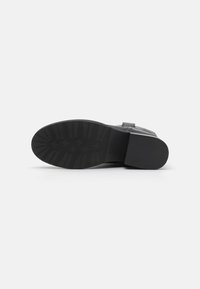 Nubikk CASSY SLOUCH - Kauboi-/mootorrattasaapad - black