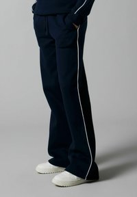 LMTD - Spodnji deli trenirk - dark sapphire Miniaturna slika 1