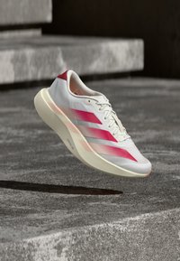 Unselected, footwear white/team victory red/blush pink
