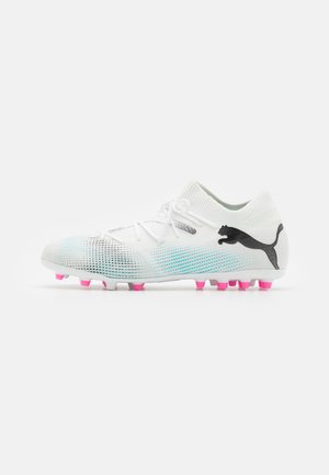 FUTURE 7 MATCH MG - Formēti futbola apavi ar radzēm - white/black/poison pink