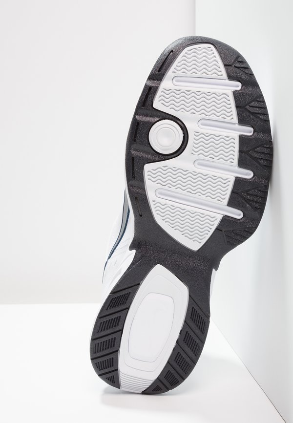 AIR MONARCH IV - Training shoe2