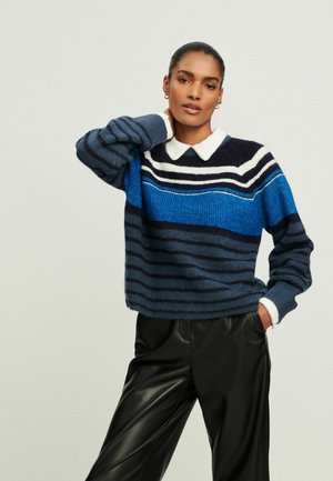 REGULAR FIT - Strickpullover - navy stripe