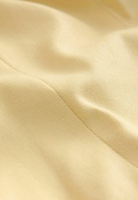 Kratka jakna - yellow