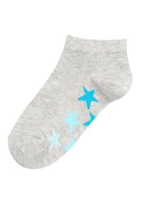 Calzini leggeri grigi alla caviglia con motivo a stelle turchesi, caratterizzati da stelle di diverse tonalità di blu lungo il lato. Morbido, texture lavorata a maglia.