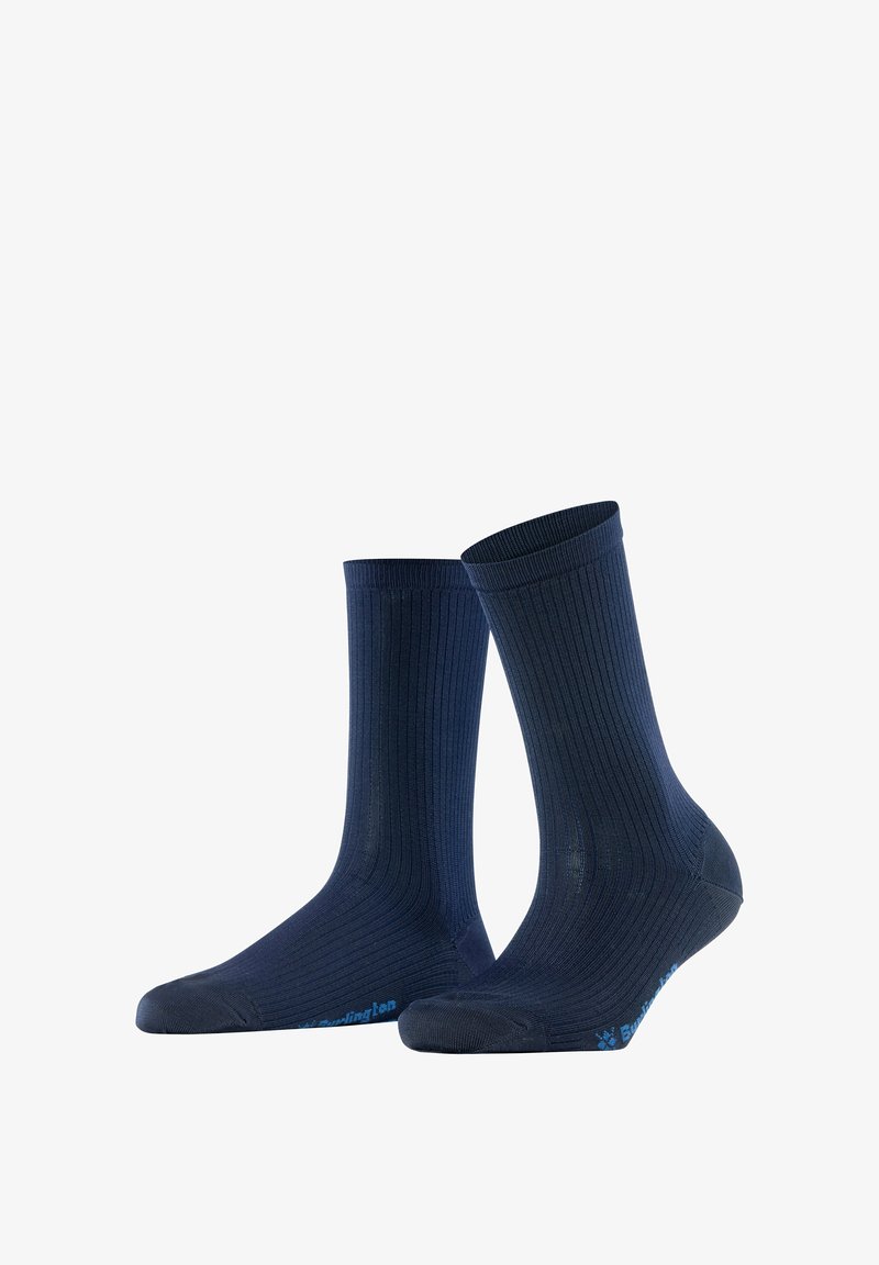 Paar donkerblauwe geribbelde sokken met boord, rechtopstaand, met kleine blauwe merknaam bij de tenen op een witte achtergrond.