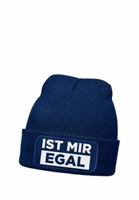 Knit beanie in dark blue with a folded cuff. Features a rectangular patch with "IST MIR EGAL" in bold white letters.