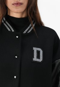 DRYKORN BEESTON - Bomber Jacket - black