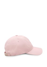 Różowa bawełniana czapka z zakrzywionym daszkiem, regulowanym paskiem z tyłu i zszytymi otworami wentylacyjnymi. Gładka tekstura i prosty design.