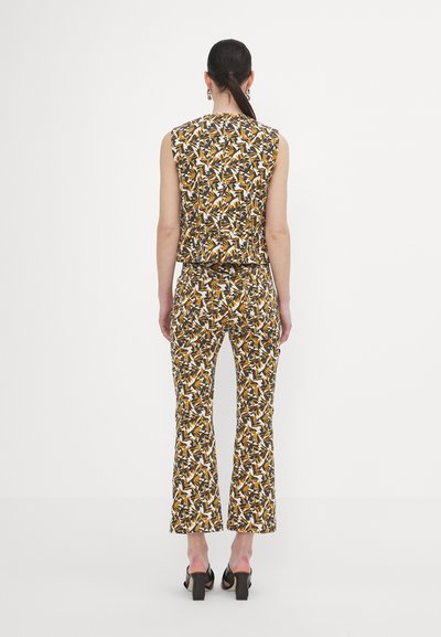 WEEKEND MaxMara GABRIELLE - Pantalon classique - cuoio