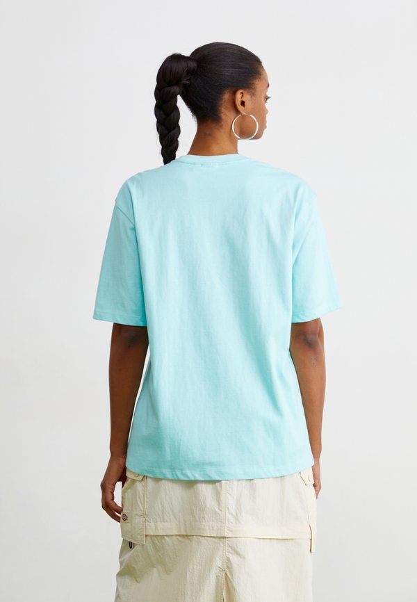 TEE - Basic T-shirt - semi flash aqua4