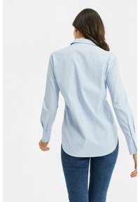 WE Fashion Bluza z gumbi - light blue