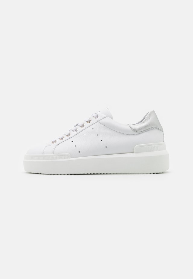 HOLLYWOOD - Sneakers - white/silver