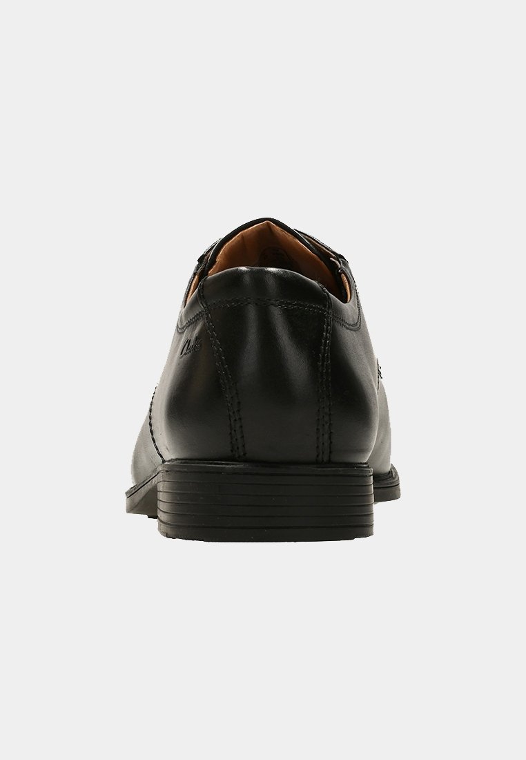 Clarks TILDEN CAP Pensko med snøring black Zalando.no Clarks TILDEN CAP Pensko med snøring black Zalando.no